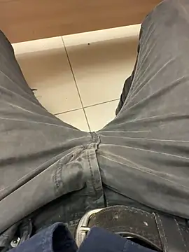 hotisraeli online show from 01/06/25, 03:51