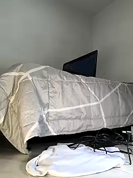 samanthakiss192 online show from 02/22/25, 04:09