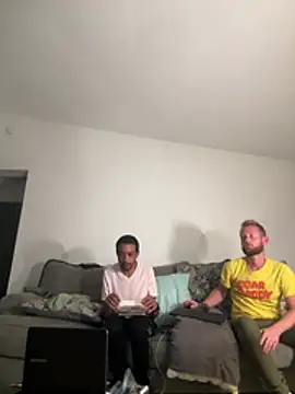 Snapshot of W1LBURN chatting on 03/29/26, 04:45 W1LBURN online show from 03/29/26, 04:45