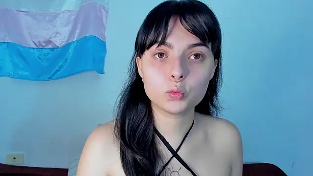 Snapshot of elizabethtaylorxxx chatting on 03/24/26, 12:48 elizabethtaylorxxx online show from 03/24/26, 12:48