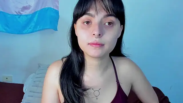 Snapshot of elizabethtaylorxxx chatting on 04/04/26, 08:39 elizabethtaylorxxx online show from 04/04/26, 08:39