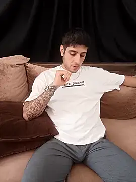 arenn1997 online show from 11/04/25, 11:53