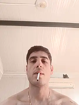 arenn1997 online show from 12/18/25, 12:22