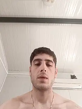 arenn1997 online show from 12/21/25, 12:56