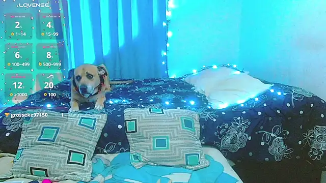 Snapshot of cristina_connor chatting on 02/12/25, 03:29 cristina connor online show from 02/12/25, 03:29