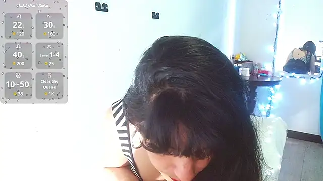 cristina connor online show from 03/11/25, 03:45