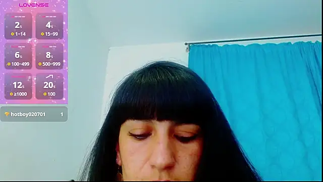 Snapshot of cristina_connor chatting on 11/10/25, 12:31 cristina connor online show from 11/10/25, 12:31