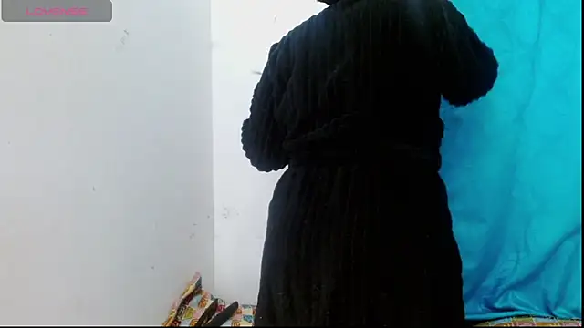 Snapshot of cristina_connor chatting on 12/04/25, 05:06 cristina connor online show from 12/04/25, 05:06