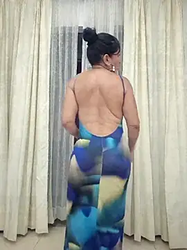 Snapshot of viollett_28 chatting on 01/13/26, 11:21 viollett 28 online show from 01/13/26, 11:21