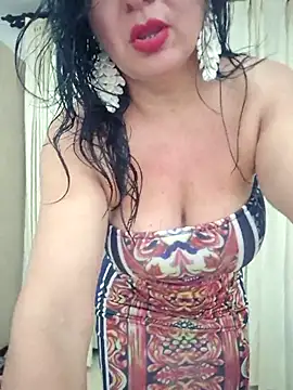 Snapshot of viollett_28 chatting on 02/18/26, 11:11 viollett 28 online show from 02/18/26, 11:11