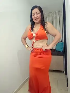 Snapshot of viollett_28 chatting on 02/22/26, 11:36 viollett 28 online show from 02/22/26, 11:36