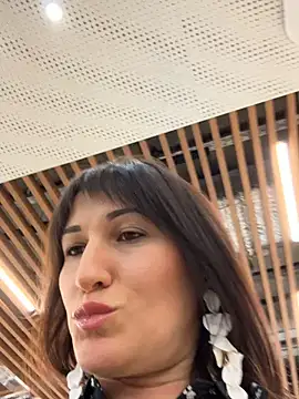 Snapshot of ZhenjaPoledance chatting on 02/17/25, 09:03 ZhenjaPoledance online show from 02/17/25, 09:03