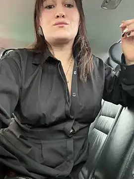 Snapshot of ZhenjaPoledance chatting on 03/06/25, 08:19 ZhenjaPoledance online show from 03/06/25, 08:19