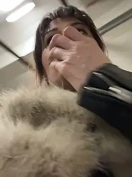 Snapshot of ZhenjaPoledance chatting on 03/10/25, 04:46 ZhenjaPoledance online show from 03/10/25, 04:46