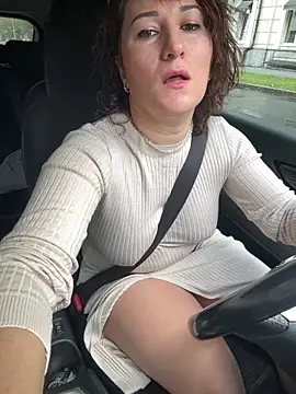 Snapshot of ZhenjaPoledance chatting on 09/28/25, 08:42 ZhenjaPoledance online show from 09/28/25, 08:42