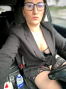 Snapshot of ZhenjaPoledance chatting on 11/07/25, 06:24 ZhenjaPoledance online show from 11/07/25, 06:24