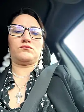 Snapshot of ZhenjaPoledance chatting on 11/19/25, 06:24 ZhenjaPoledance online show from 11/19/25, 06:24