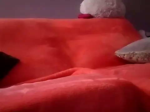 Snapshot of Vinyboy69 chatting on 12/05/25, 06:22 Vinyboy69 online show from 12/05/25, 06:22