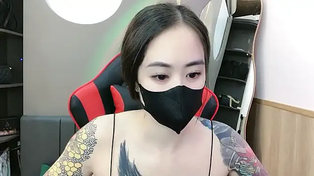 witch-39 online show from 12/17/24, 03:28