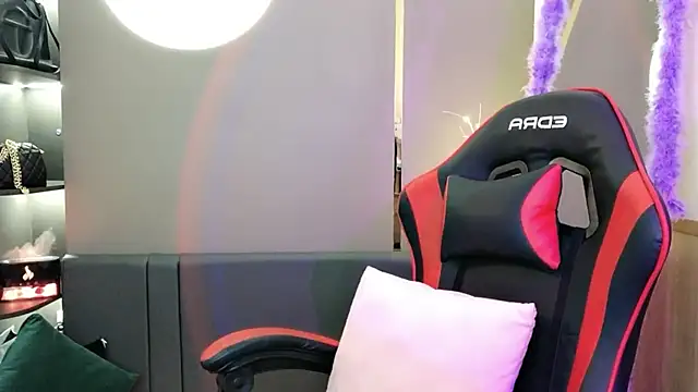 witch-39 online show from 12/26/24, 11:24