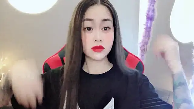 witch-39 online show from 01/13/25, 01:02