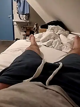 Snapshot of blak1093 chatting on 01/20/25, 05:48 blak1093 online show from 01/20/25, 05:48