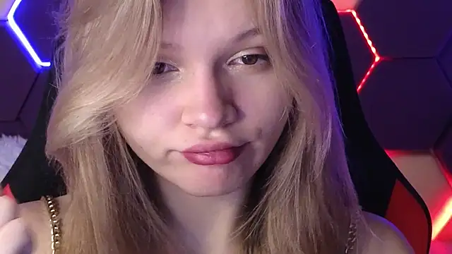 Snapshot of LitaBrom chatting on 01/16/25, 01:27 LitaBrom online show from 01/16/25, 01:27