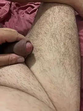 Snapshot of rjuanito973 chatting on 12/04/25, 10:51 rjuanito973 online show from 12/04/25, 10:51