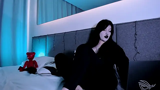 Snapshot of _Goddess_Misha_ chatting on 12/08/24, 12:29  Goddess Misha  online show from 12/08/24, 12:29