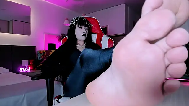 Snapshot of _Goddess_Misha_ chatting on 03/19/25, 08:00  Goddess Misha  online show from 03/19/25, 08:00