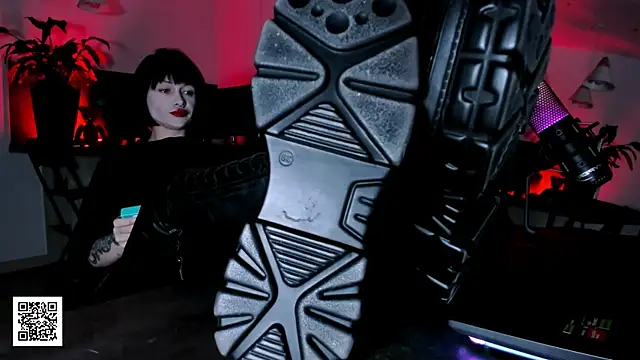 Snapshot of _Goddess_Misha_ chatting on 02/06/26, 09:51 Goddess Misha online show from 02/06/26, 09:51