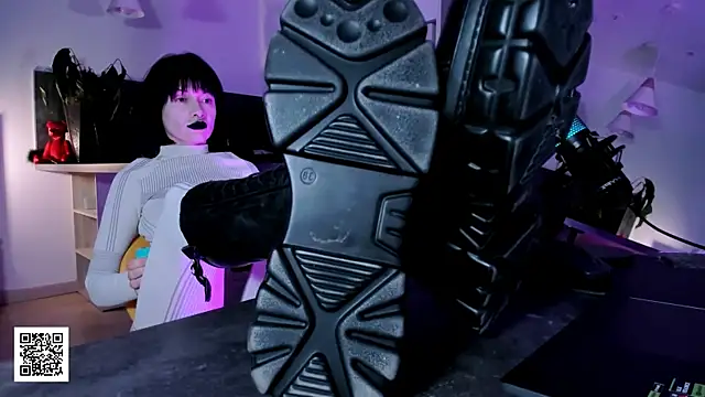 Snapshot of _Goddess_Misha_ chatting on 02/12/26, 09:10 Goddess Misha online show from 02/12/26, 09:10