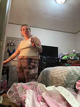 lezbean24 online show from 02/05/26, 11:53