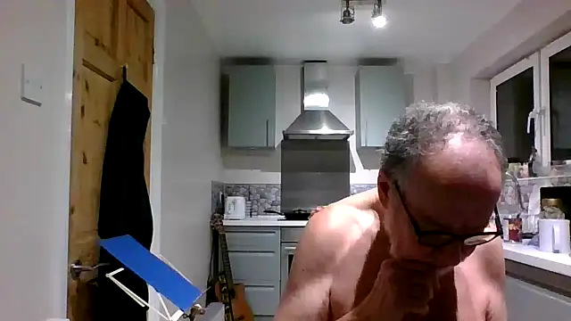 jimmybenido online show from 12/16/24, 05:22