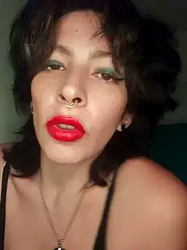 Snapshot of xmoira3x chatting on 01/14/25, 04:25 xmoira3x online show from 01/14/25, 04:25