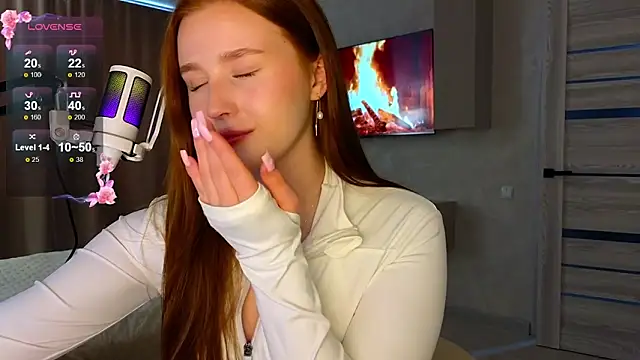 Snapshot of Meow_babe chatting on 04/25/26, 01:41 Meow babe online show from 04/25/26, 01:41