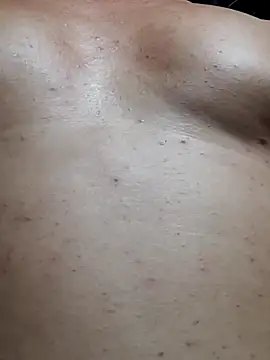 Snapshot of Cris29_84 chatting on 04/20/26, 07:22 Cris29 84 online show from 04/20/26, 07:22