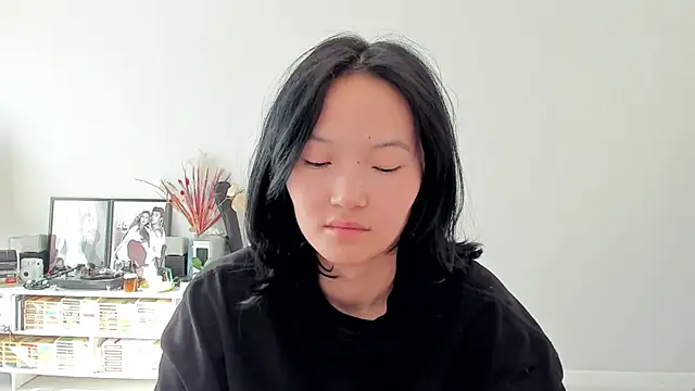 Snapshot of ailey_chao chatting on 06/10/26, 02:45 ailey chao online show from 06/10/26, 02:45