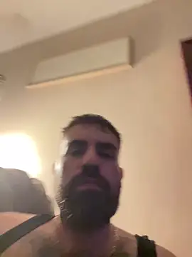 Snapshot of chubbycloudybottom chatting on 09/27/25, 03:00 chubbycloudybottom online show from 09/27/25, 03:00