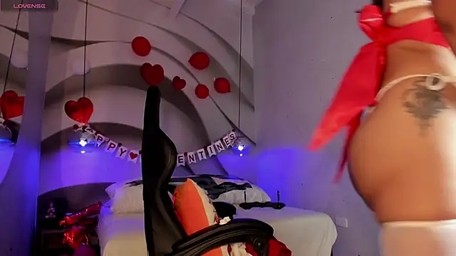 IamNayuta online show from 02/14/25, 08:37