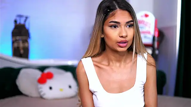 Snapshot of AshaYuva chatting on 06/20/26, 09:45 AshaYuva online show from 06/20/26, 09:45