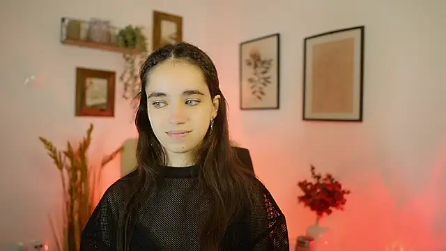 Gia Paige18 online show from 09/17/25, 01:02