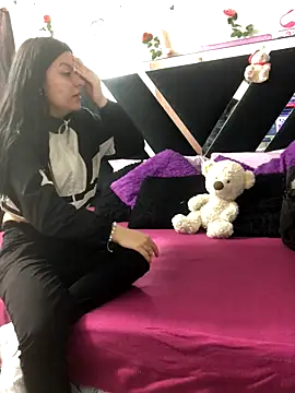 1lovelygirls online show from 09/23/25, 12:08