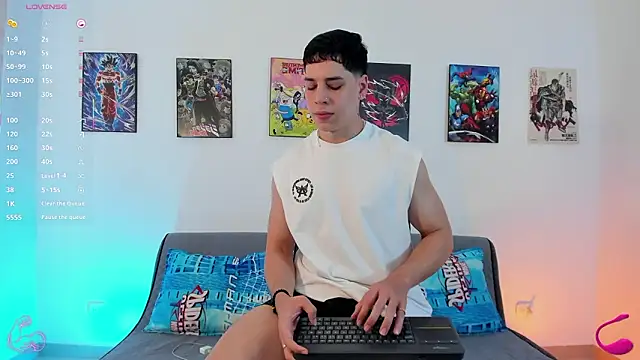 jonathanjoestar  online show from 02/18/26, 08:49