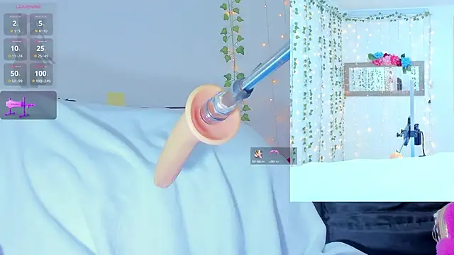 Tiffanny Love  online show from 03/16/25, 09:27