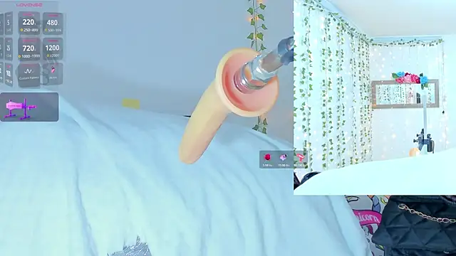 Tiffanny Love  online show from 03/17/25, 09:33