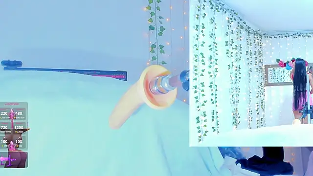 Tiffanny Love  online show from 10/06/25, 09:40