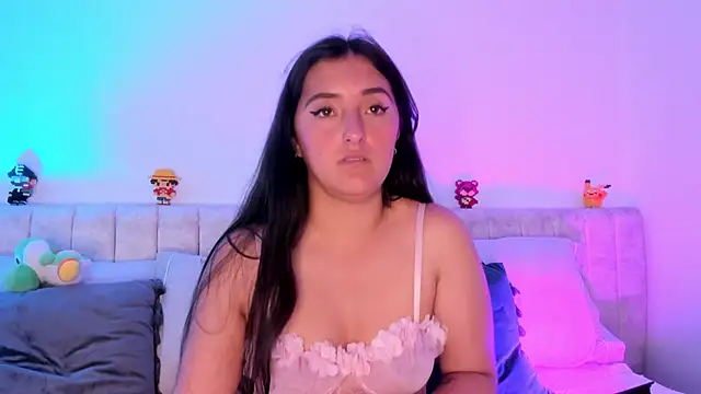 Snapshot of Kathia_Morelli chatting on 03/04/25, 02:42 Kathia Morelli online show from 03/04/25, 02:42