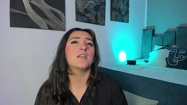 Snapshot of Kathia_Morelli chatting on 09/24/25, 11:46 Kathia Morelli online show from 09/24/25, 11:46