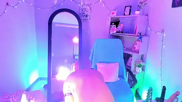 kuromi69 online show from 04/19/26, 04:45